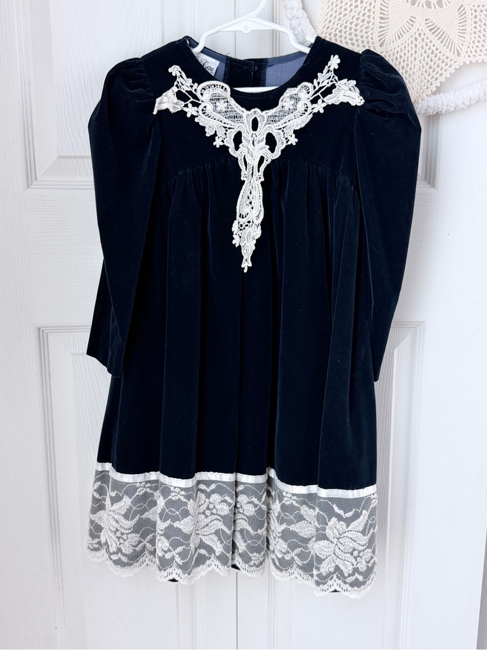 Vintage Blue Velvet Lace-Trim Long Sleeve